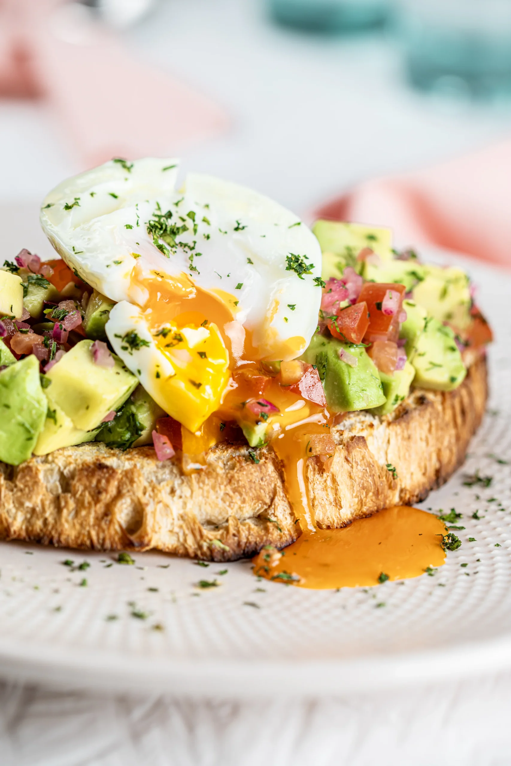 Aguacate toast con huevo pochado